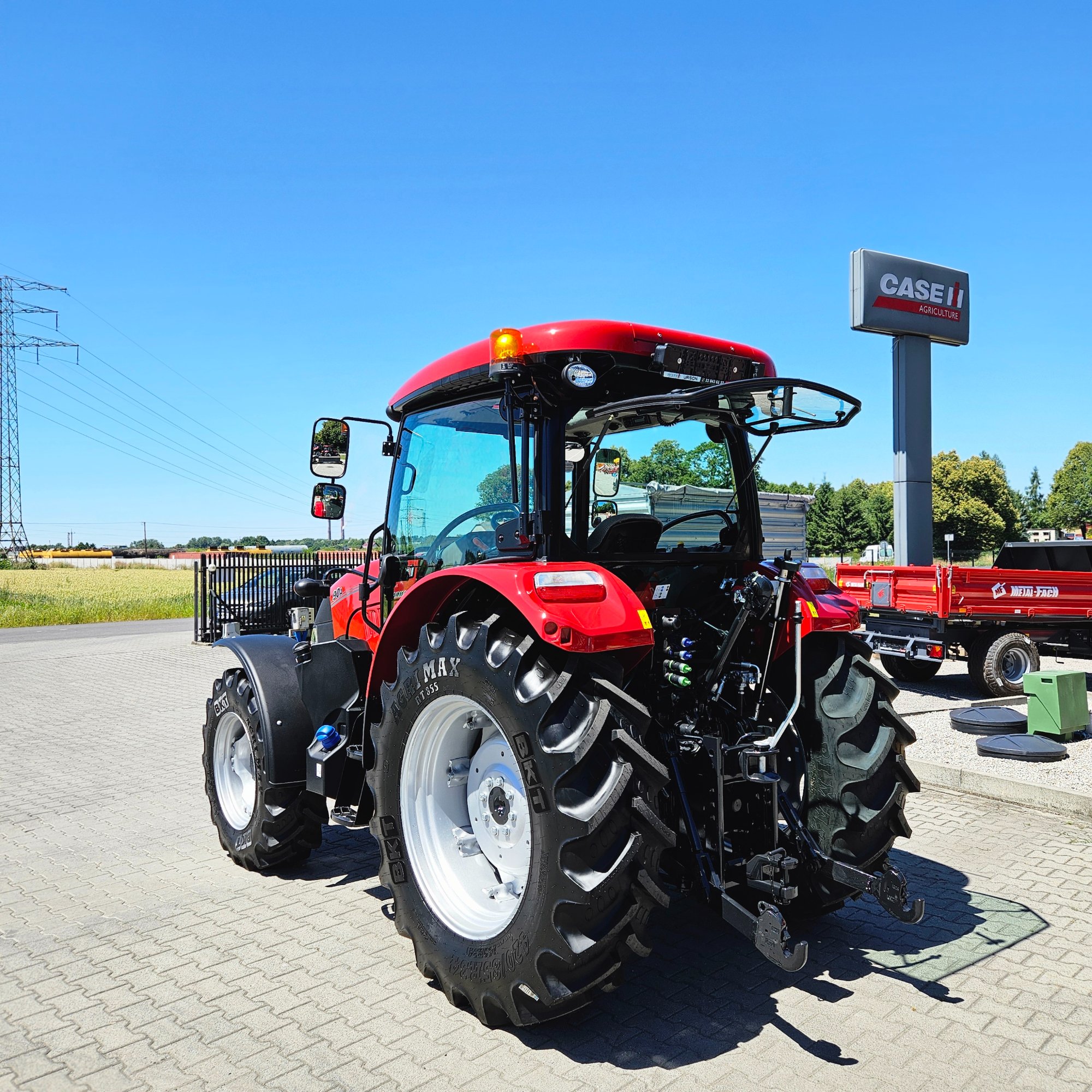 Traktor CASE FARMALL 90A – ciągnik rolniczy 90 KM - obrazek 7