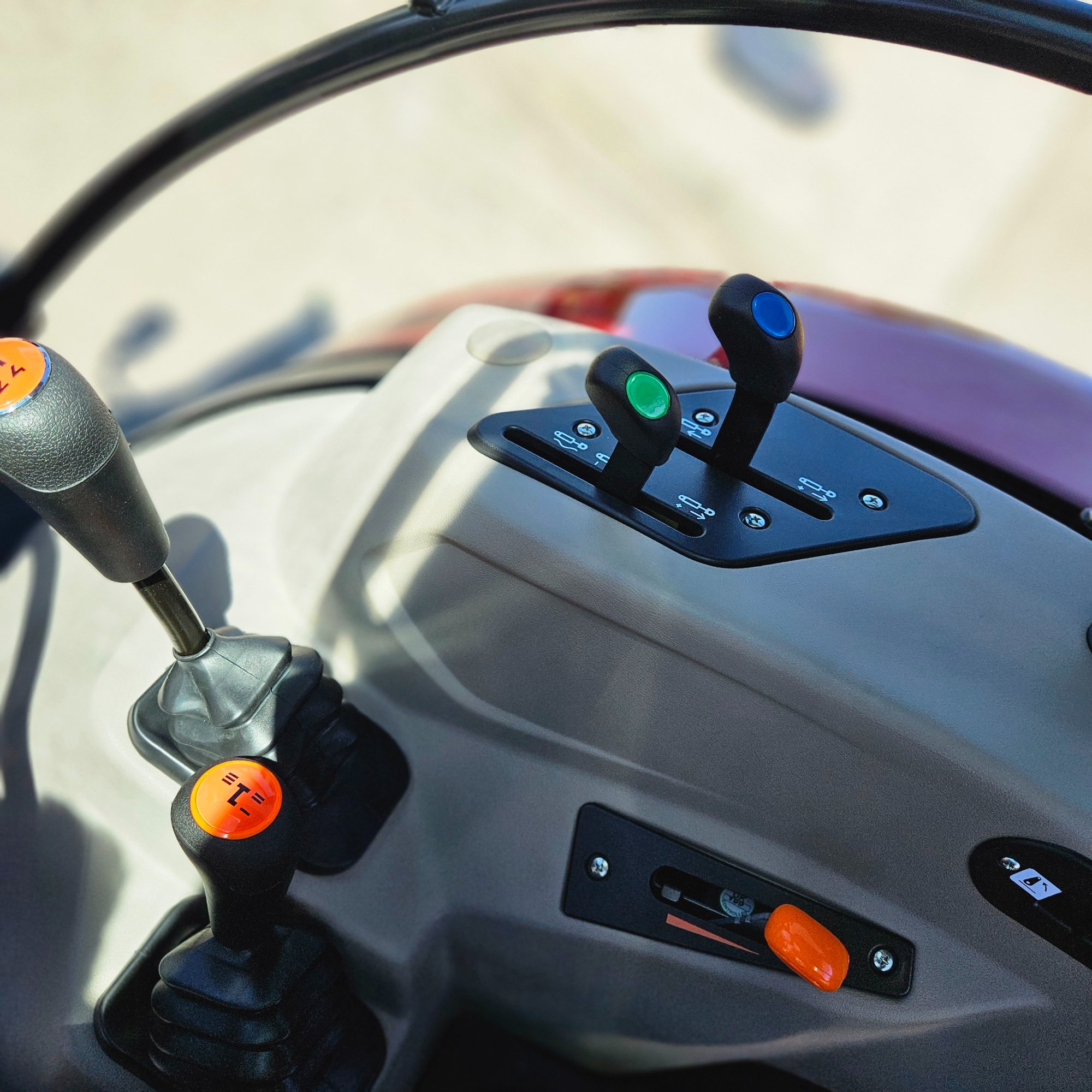 Traktor CASE FARMALL 90A – ciągnik rolniczy 90 KM - obrazek 23