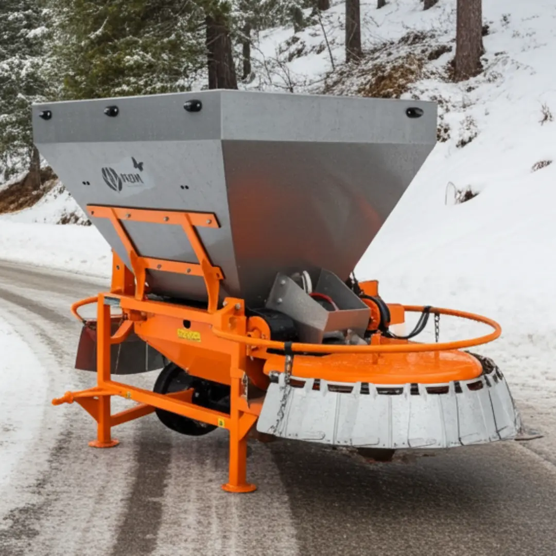 Posypywarka komunalna Motyl 600L do soli i piasku przystawka komunalna blacha kwasoodporna