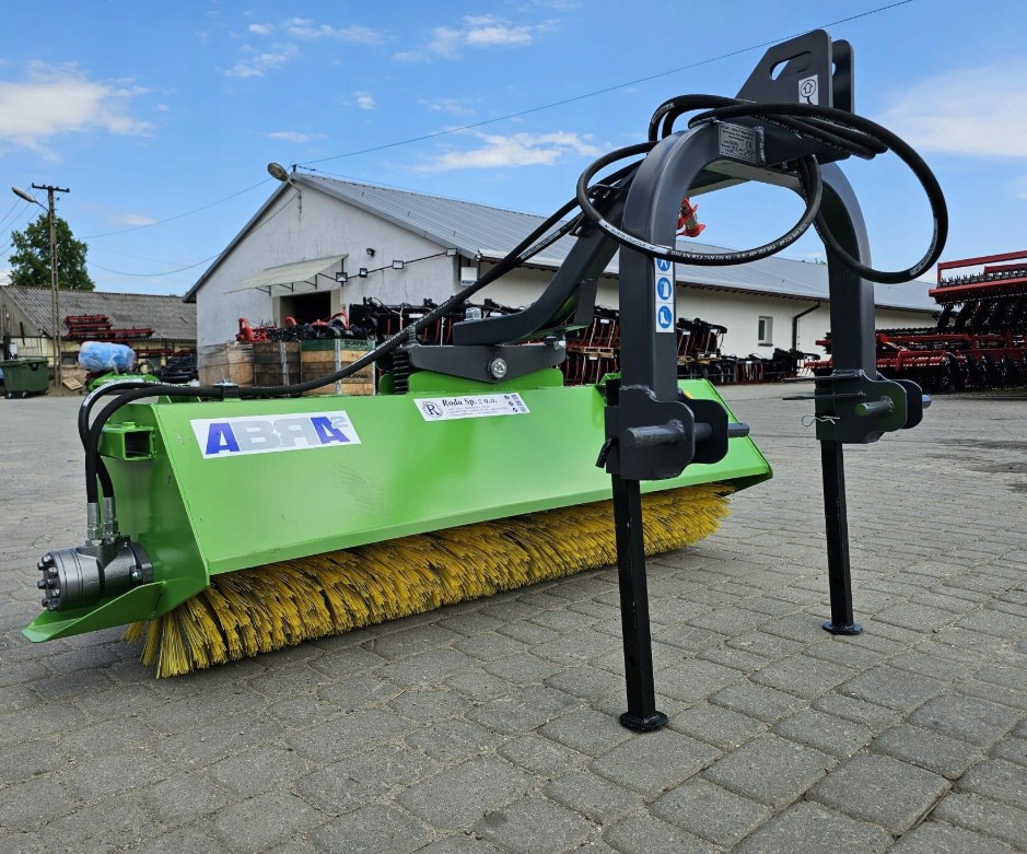 Zamiatarka uliczna Abra IGA Mini – 120 / 135 / 150 cm, do Kubota, Ursus, ISEKI - obrazek 6