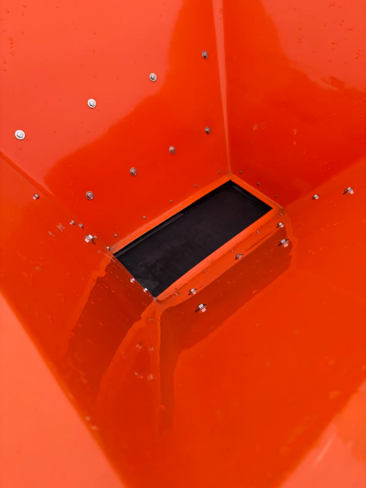 Posypywarka komunalna Motyl 400L do soli i piasku - obrazek 5